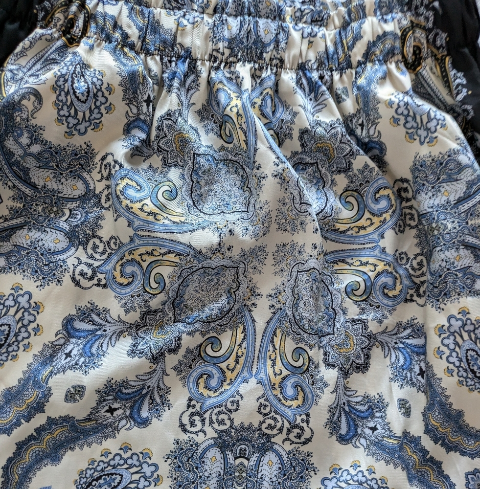 Forever 21 Short Skirt with Pockets